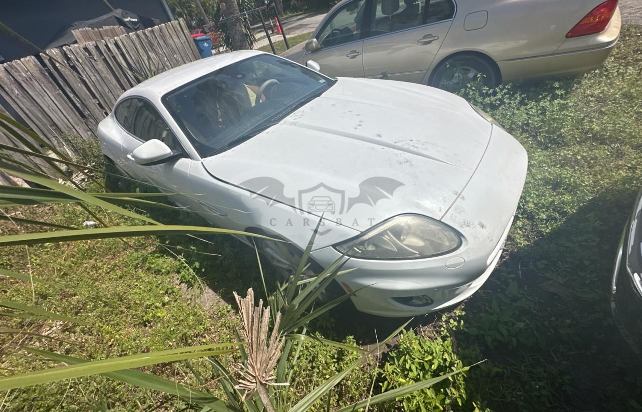 Jaguar XK 5.0L 8 2012