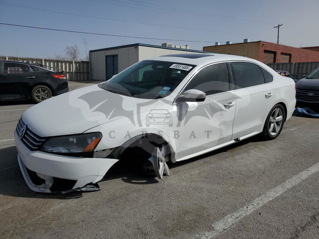 Volkswagen Passat SE 2.5L  5 2013