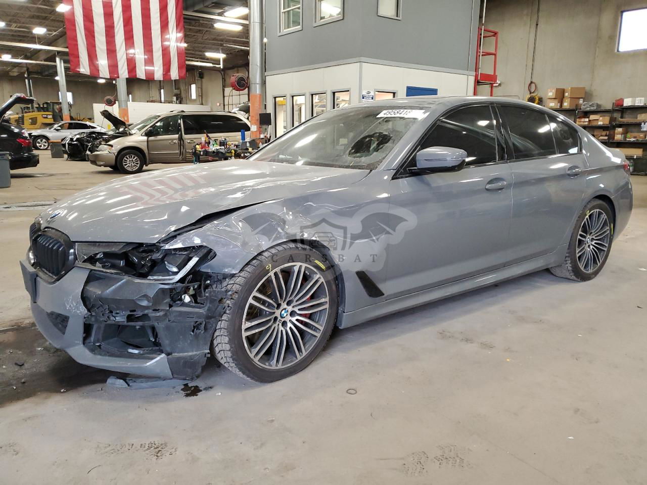 BMW M5 4.4L  8 2021