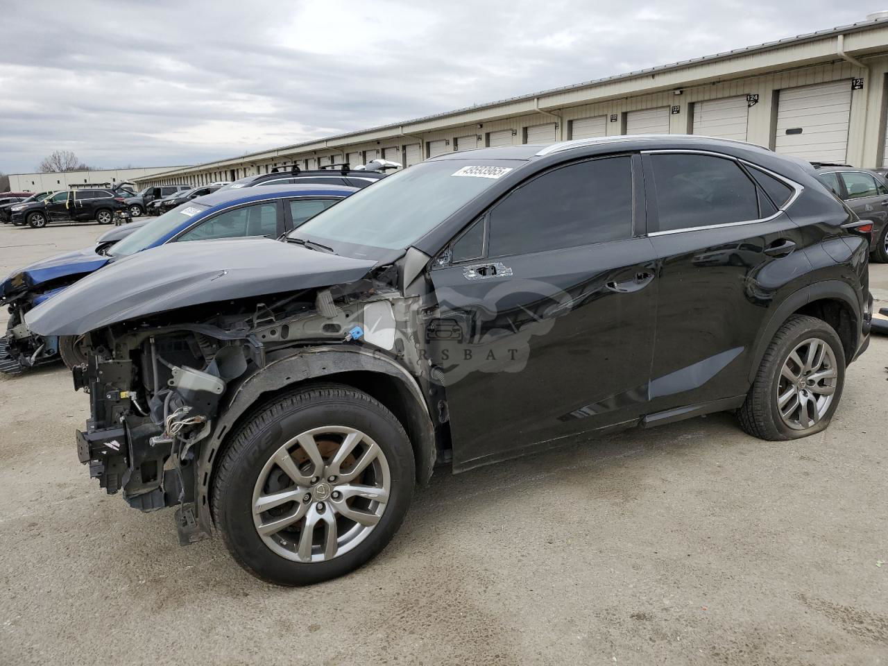Lexus NX 200T BASE 2.0L  4 2016