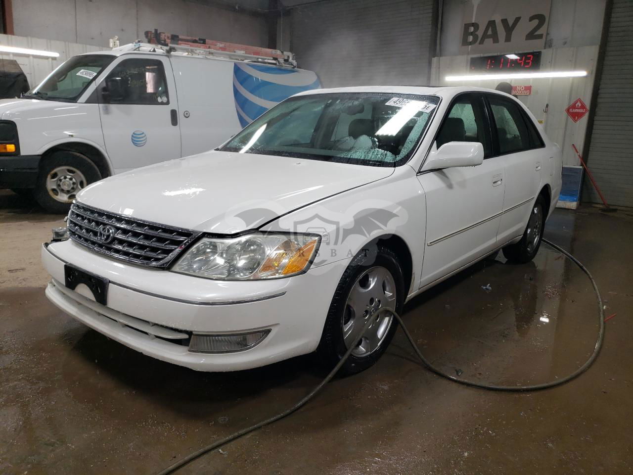 Toyota Avalon XL 3.0L  6 2003