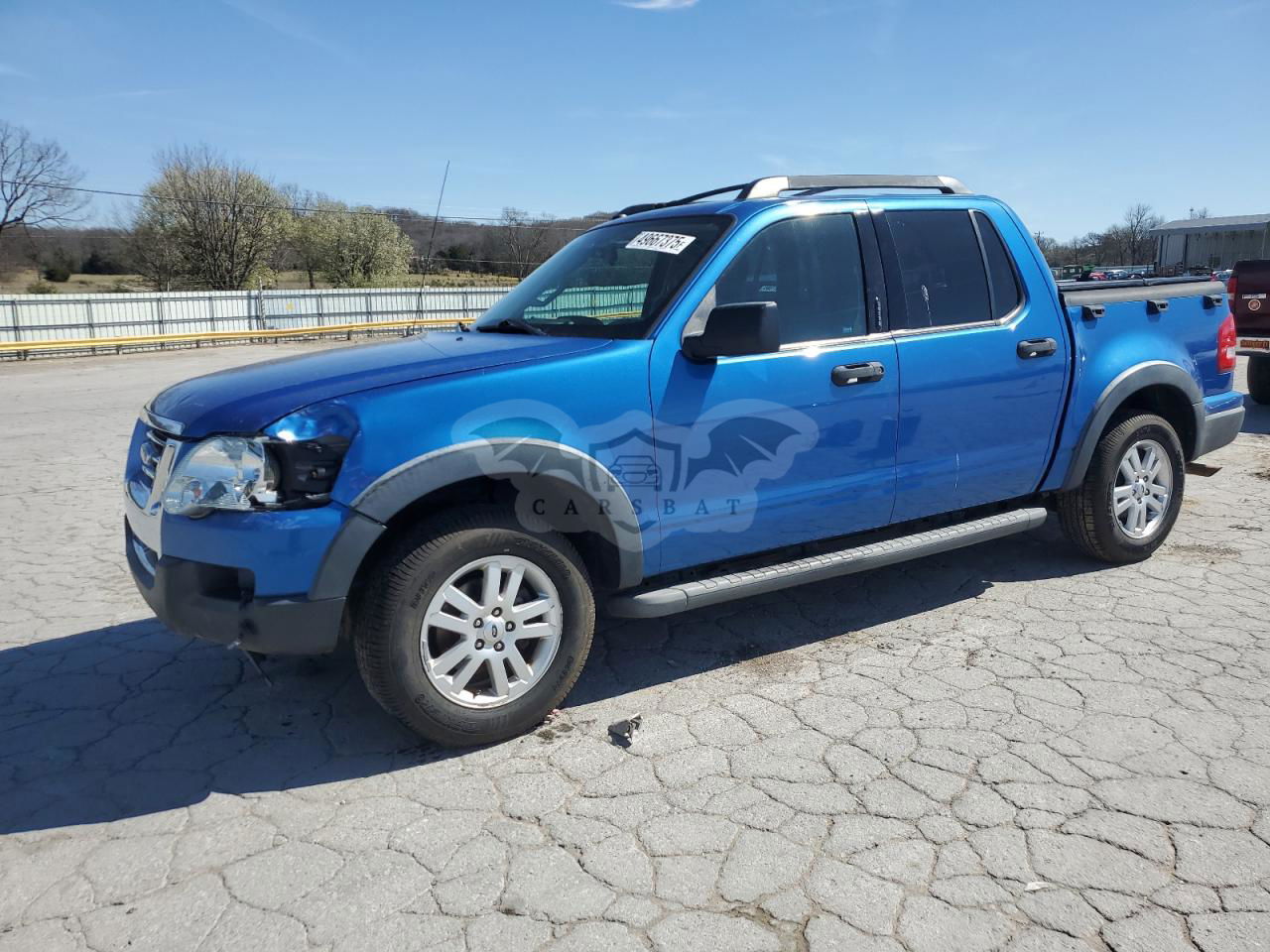 Ford Explorer XLT 4.0L  6 2010
