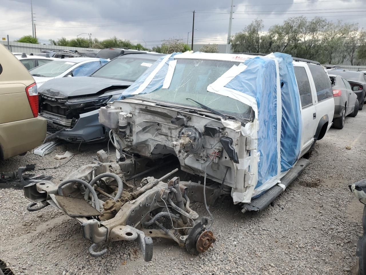 GMC Suburban K1500 5.7L 8 1999