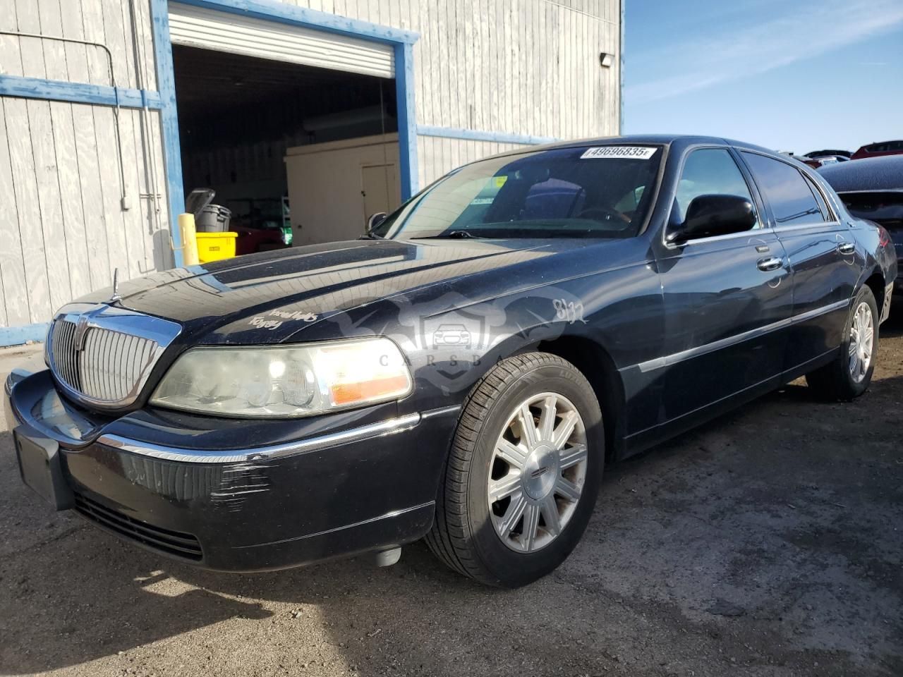 Lincoln Town Car SIGNATURE LIMITED 4.6L 8 2011