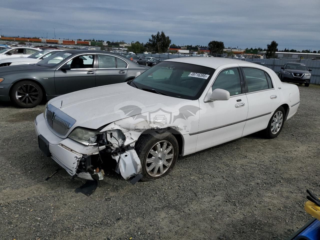 Lincoln Town Car SIGNATURE LIMITED 4.6L 8 2011
