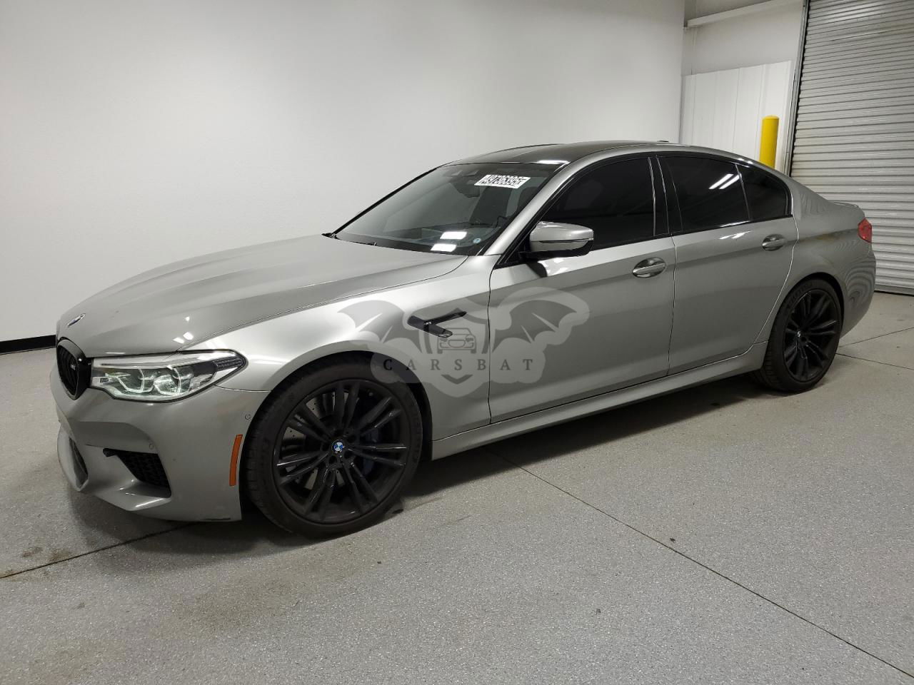 BMW M5 4.4L  8 2019