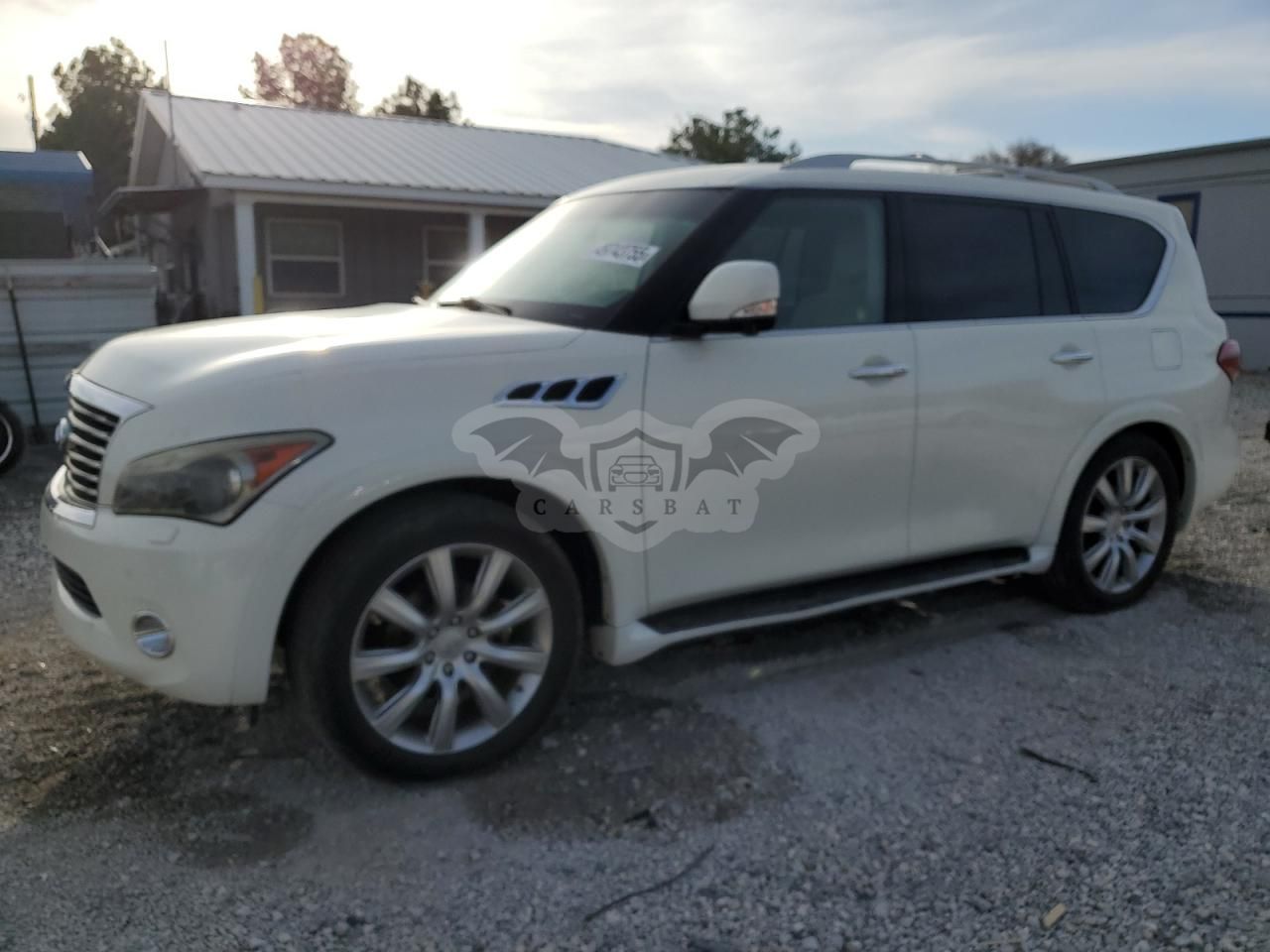 Infiniti QX56 5.6L 8 2012
