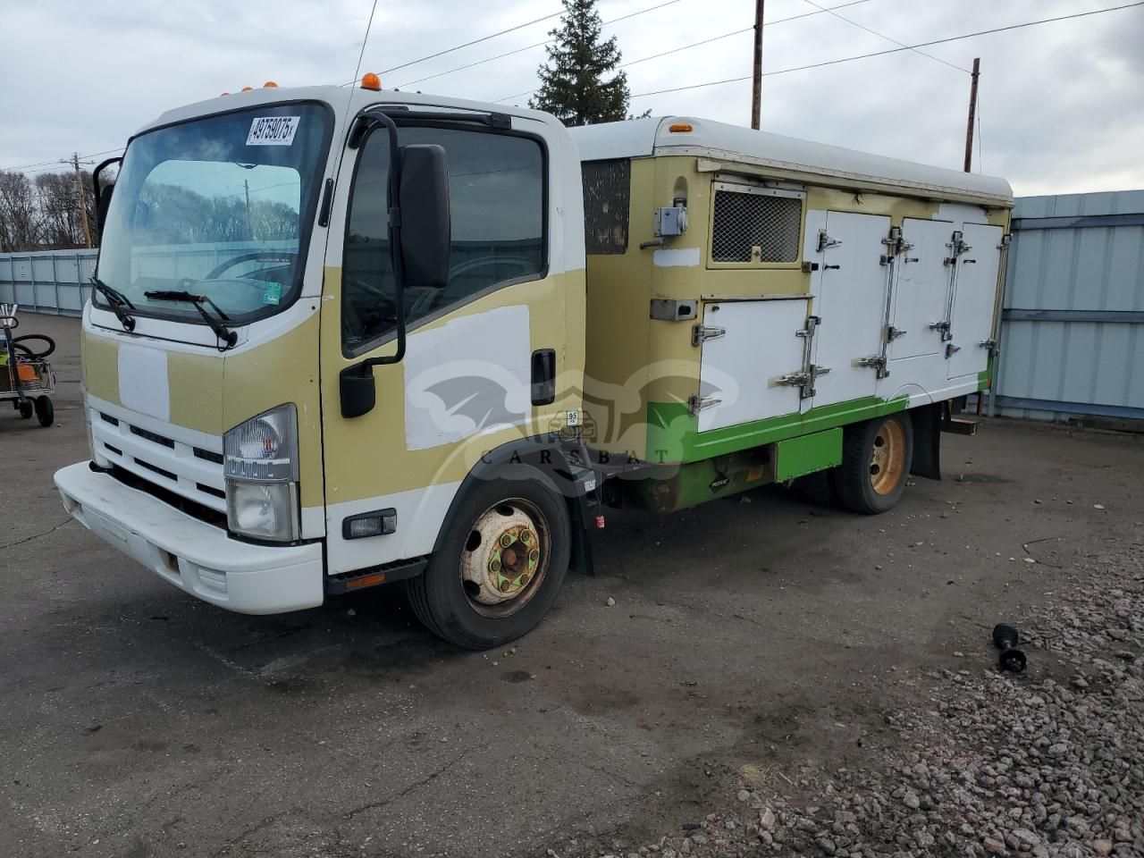 Isuzu NPR 6.0L 8 2013