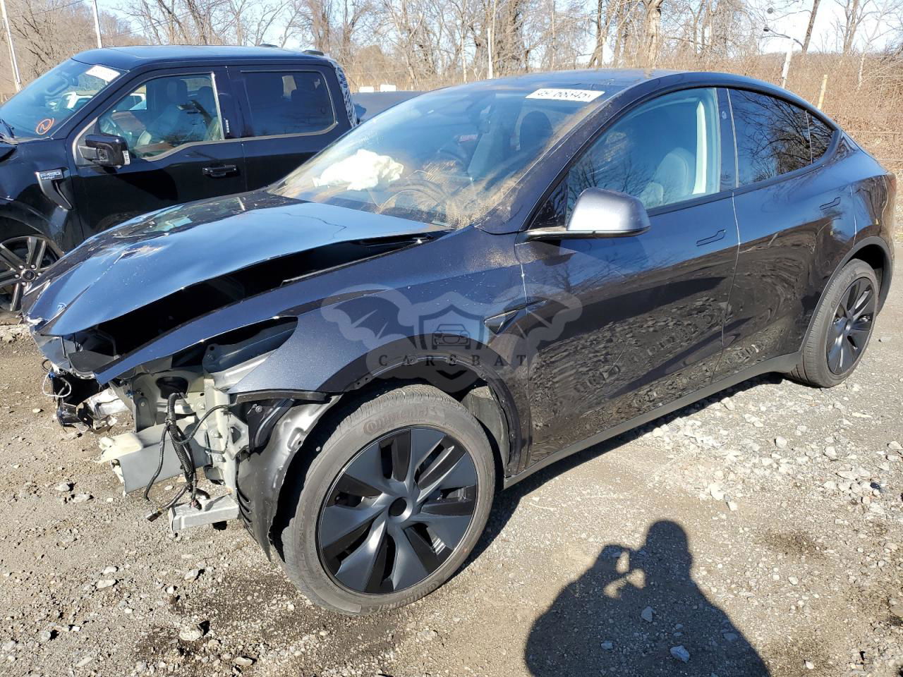 Tesla Model Y 2025