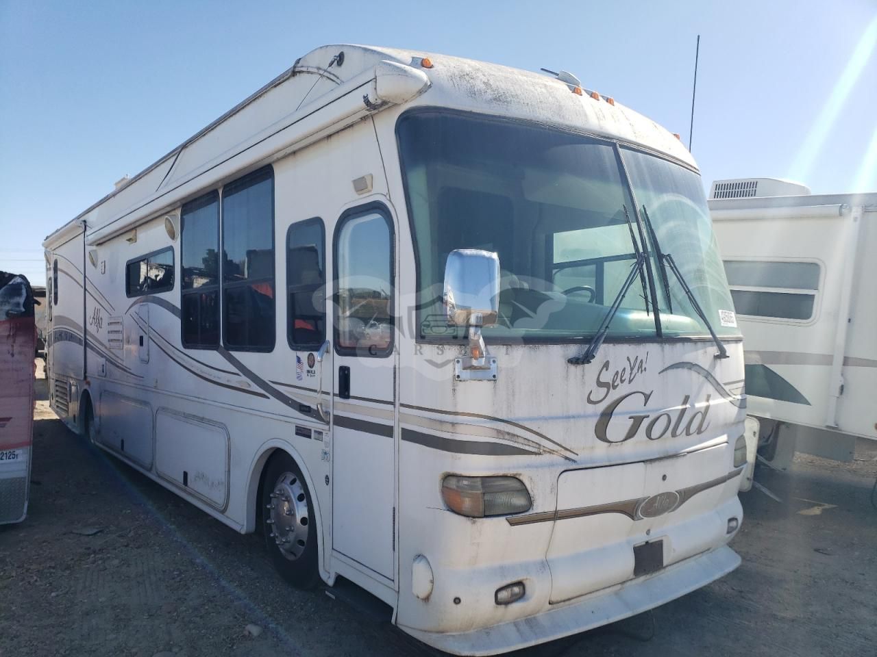 Freightliner X-line X LINE MOTOR HOME 8.9L 6 2004
