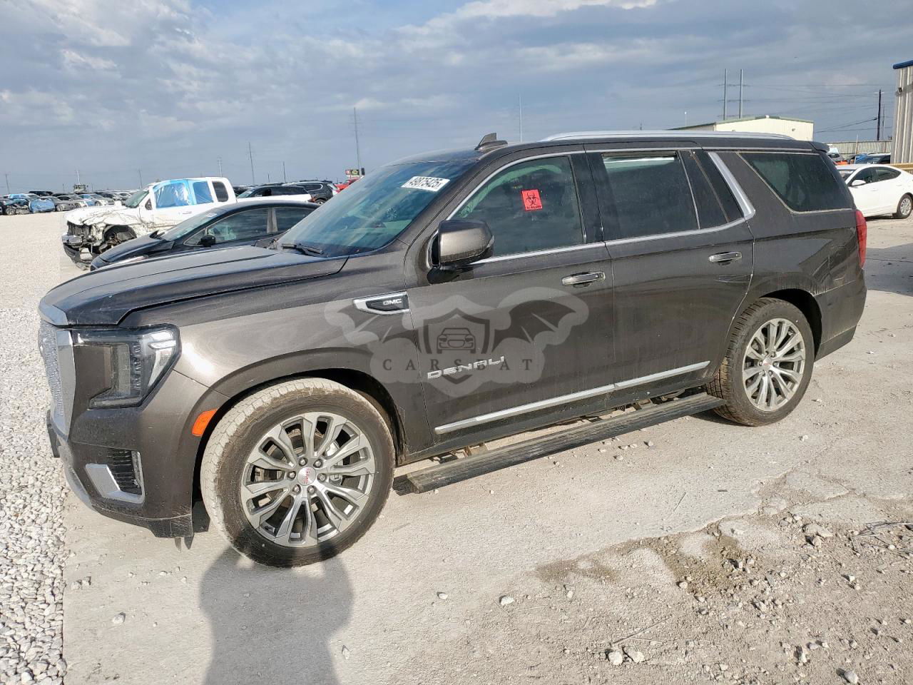 GMC Yukon DENALI 6.2L  8 2021
