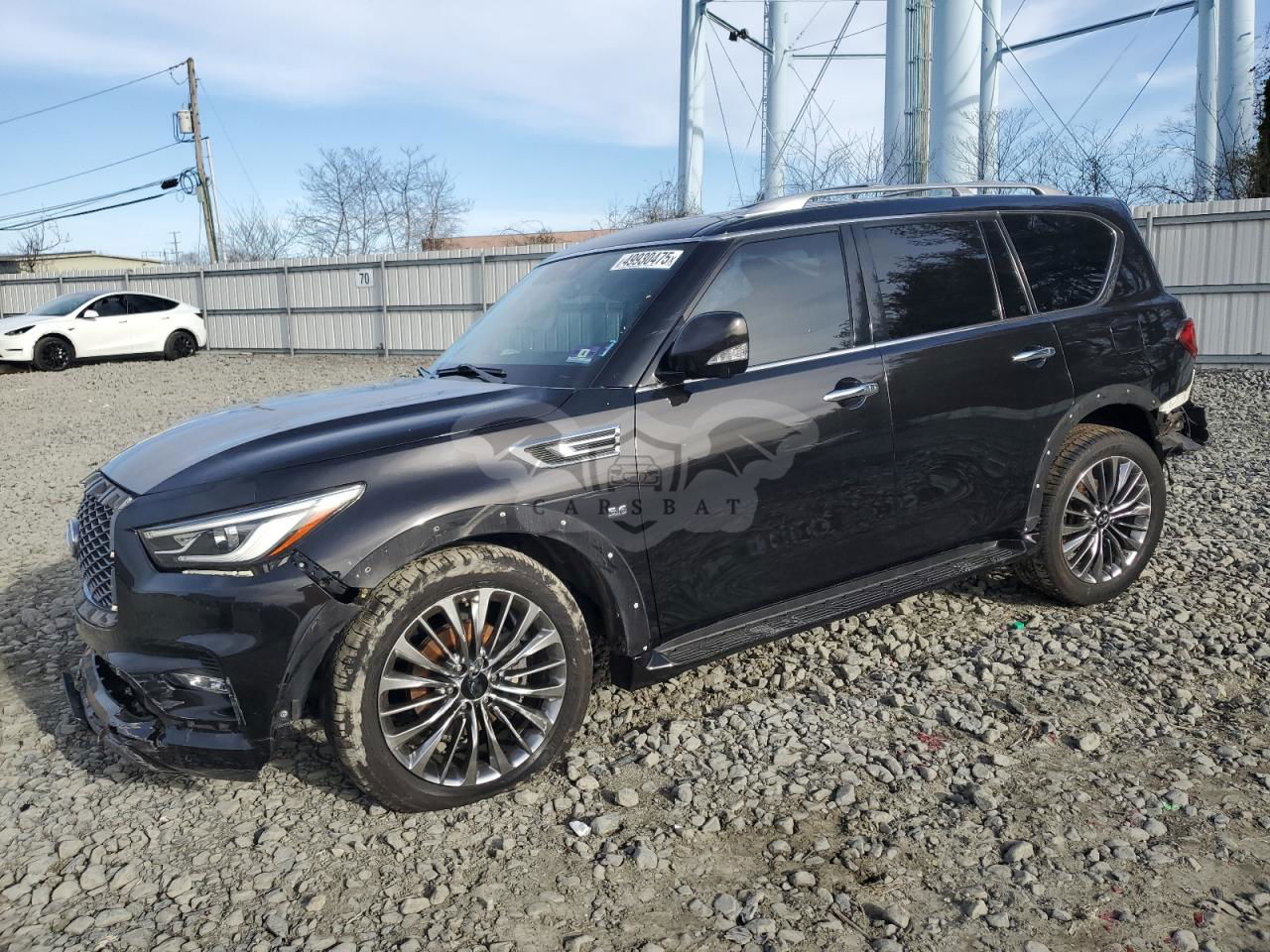 Infiniti QX80 LUXE 5.6L  8 2019