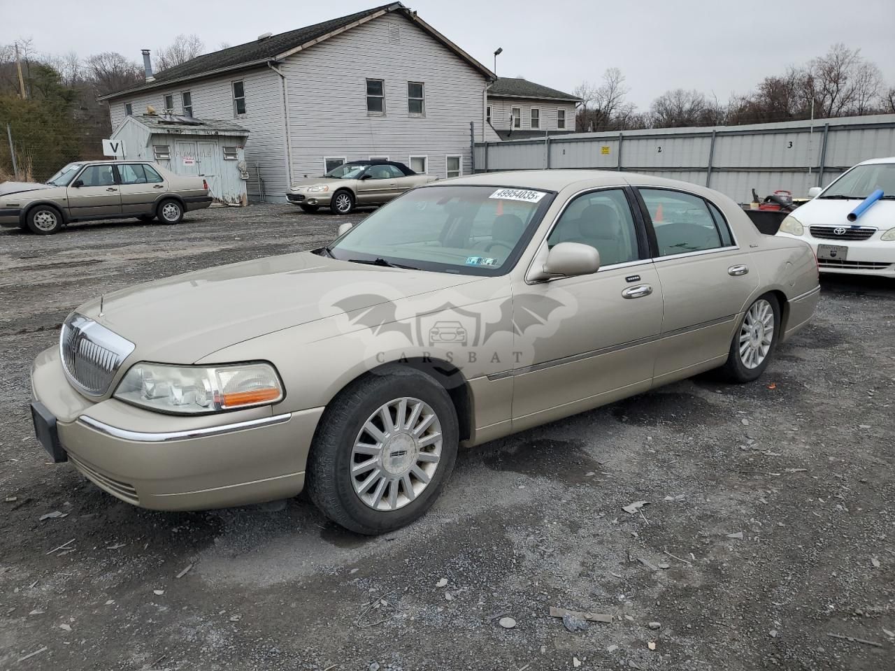 Lincoln Town Car EXECUTIVE 4.6L 8 2004
