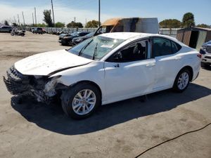 Toyota Camry XSE 2.5L 4 2025