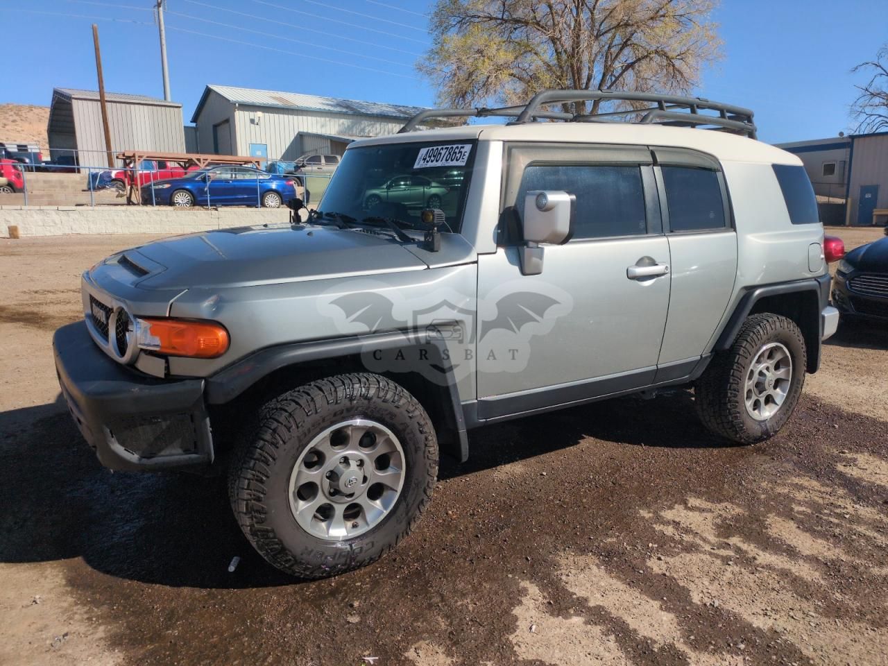 Toyota FJ Cruiser 4.0L 6 2012