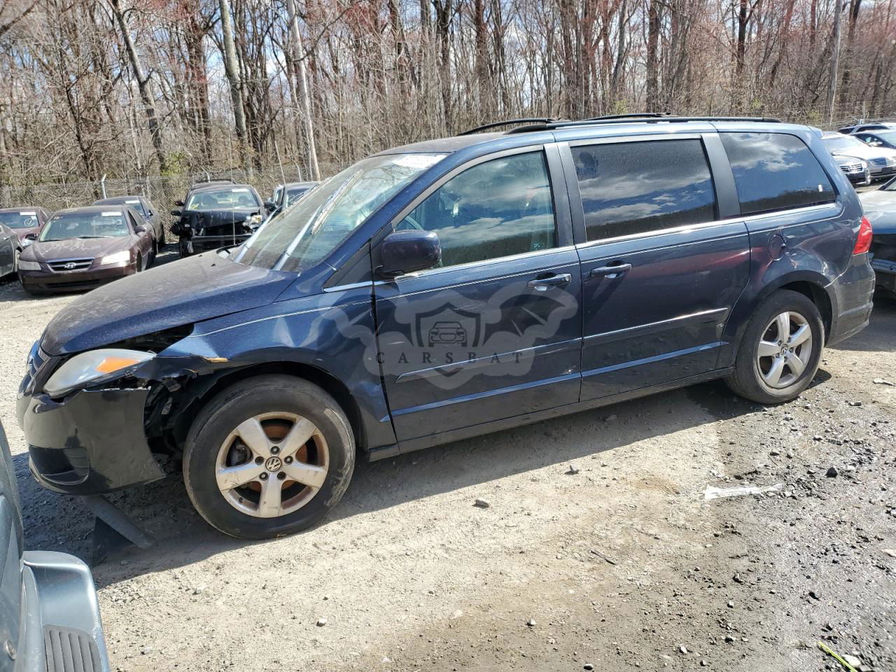 Volkswagen Routan SE 3.8L  6 2009