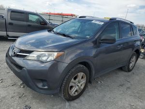 Toyota Rav4 LE 2.5L 4 2015