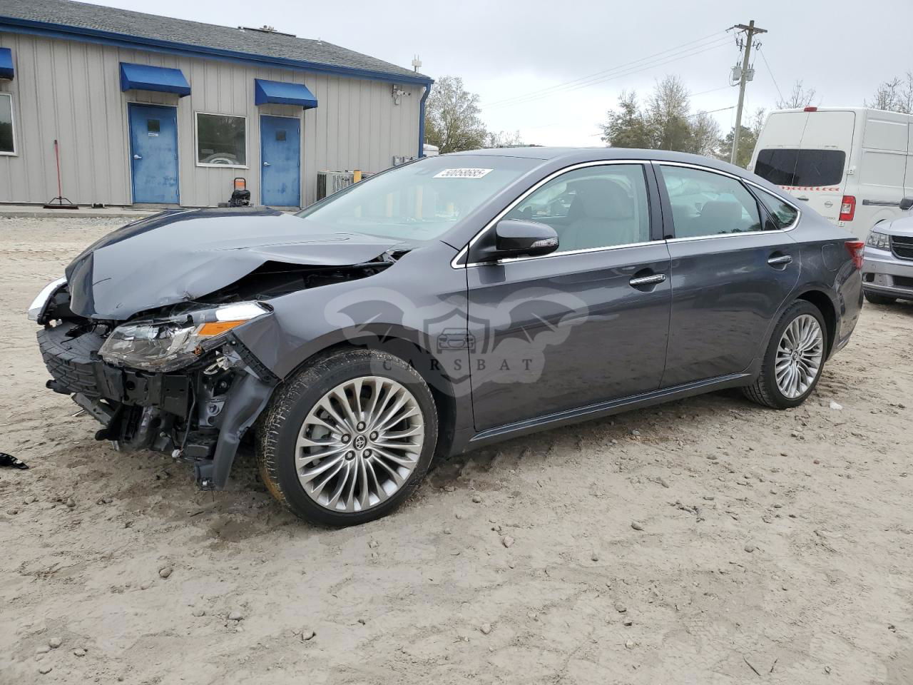 Toyota Avalon XLE 3.5L  6 2018
