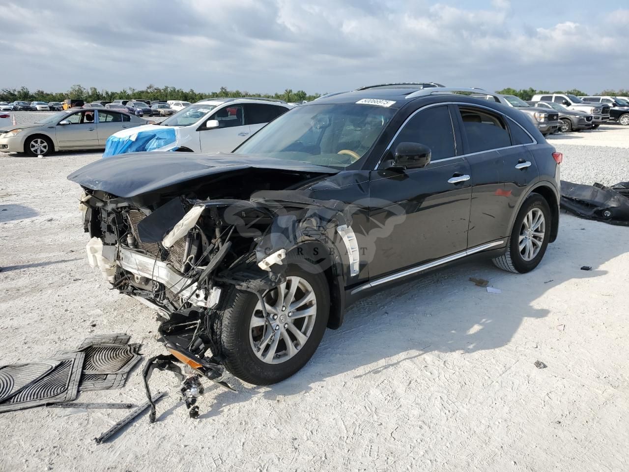Infiniti FX 3.5L 6 2012