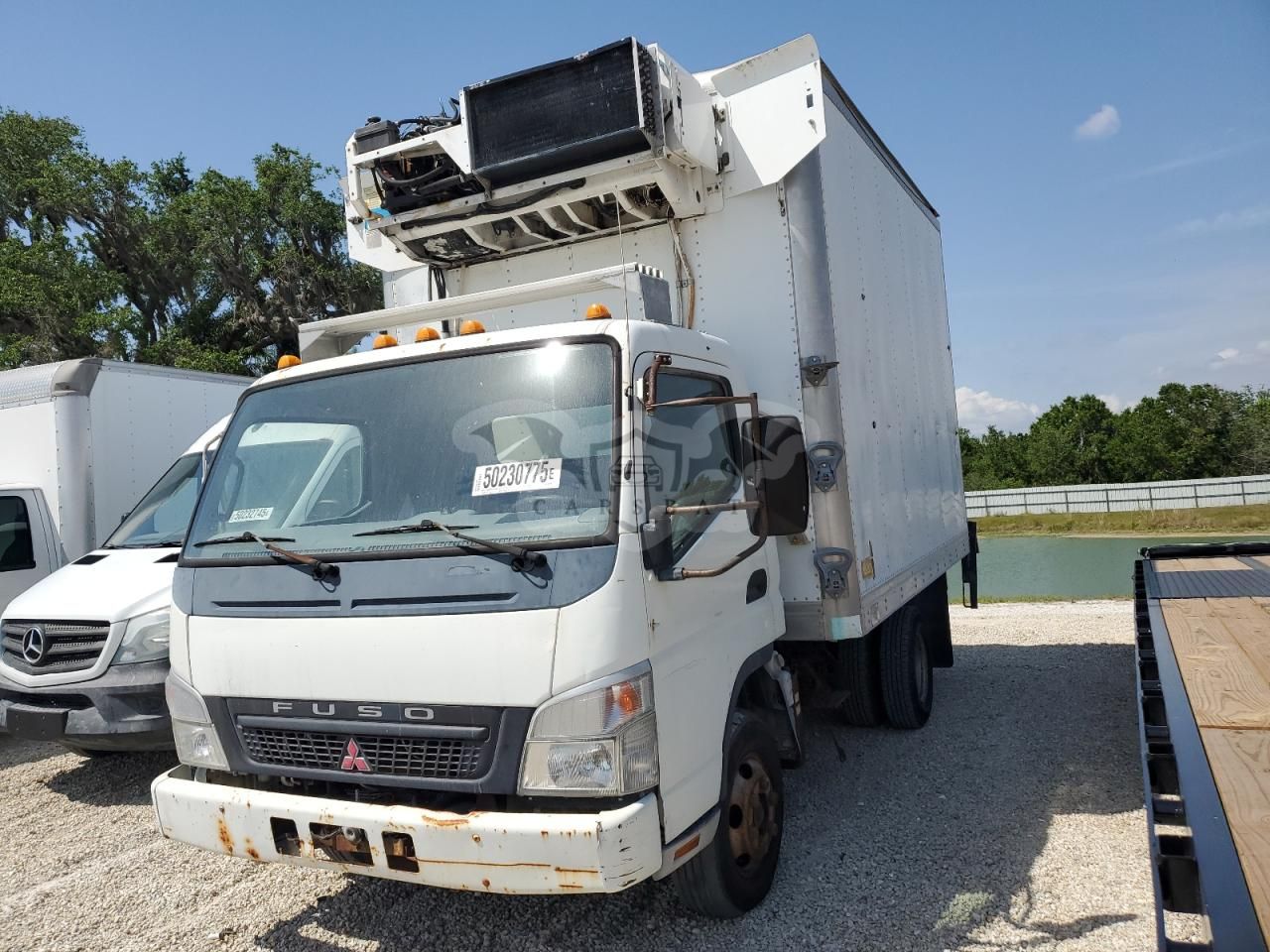 Mitsubishi Fuso Canter 84D 4.9L 4 2006