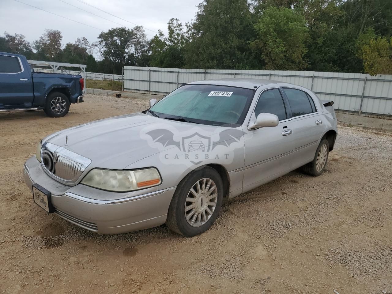 Lincoln Town Car ULTIMATE 4.6L 8 2004