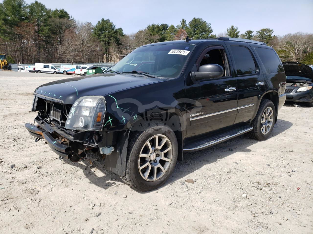 GMC Yukon DENALI 6.2L  8 2010