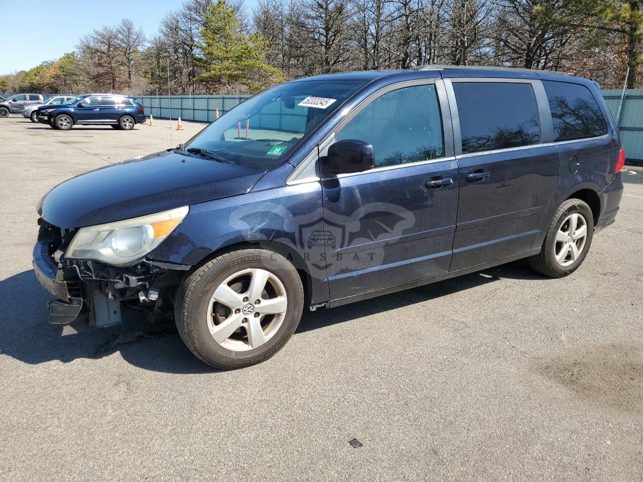 Volkswagen Routan SE 3.6L 6 2011