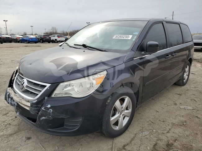Volkswagen Routan SE 3.8L  6 2010