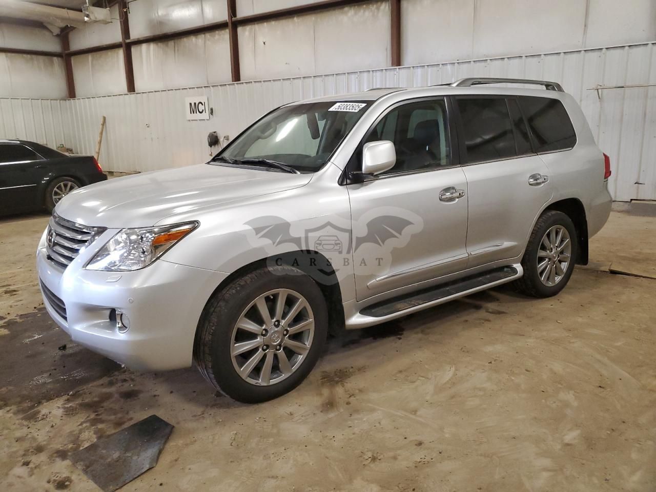 Lexus LX 570 5.7L 8 2011