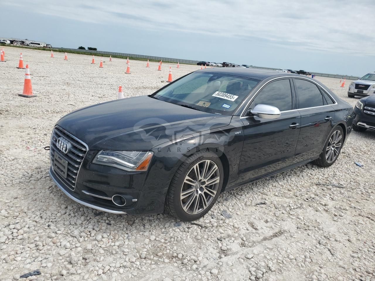 Audi S8 QUATTRO 4.0L 8 2013