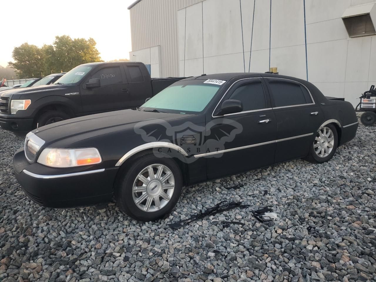 Lincoln Town Car SIGNATURE LIMITED 4.6L 8 2008