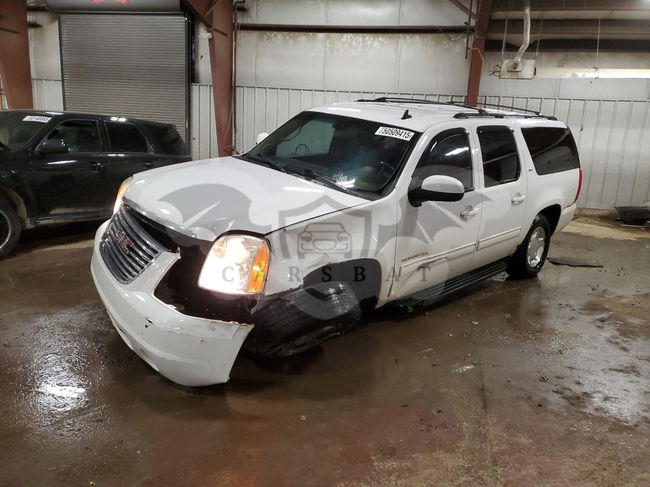 GMC Yukon K1500 SLT 5.3L  8 2011
