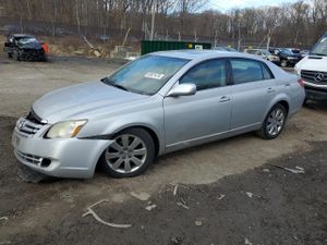 Toyota Avalon XL 3.5L 6 2005