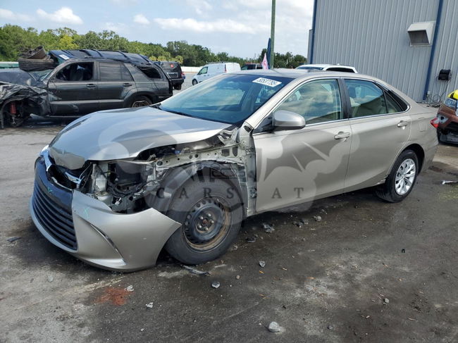 Toyota Camry LE 2.5L  4 2017