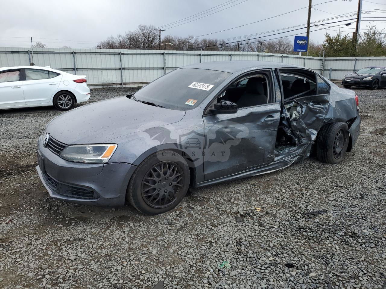 Volkswagen Jetta BASE 2.0L  4 2013