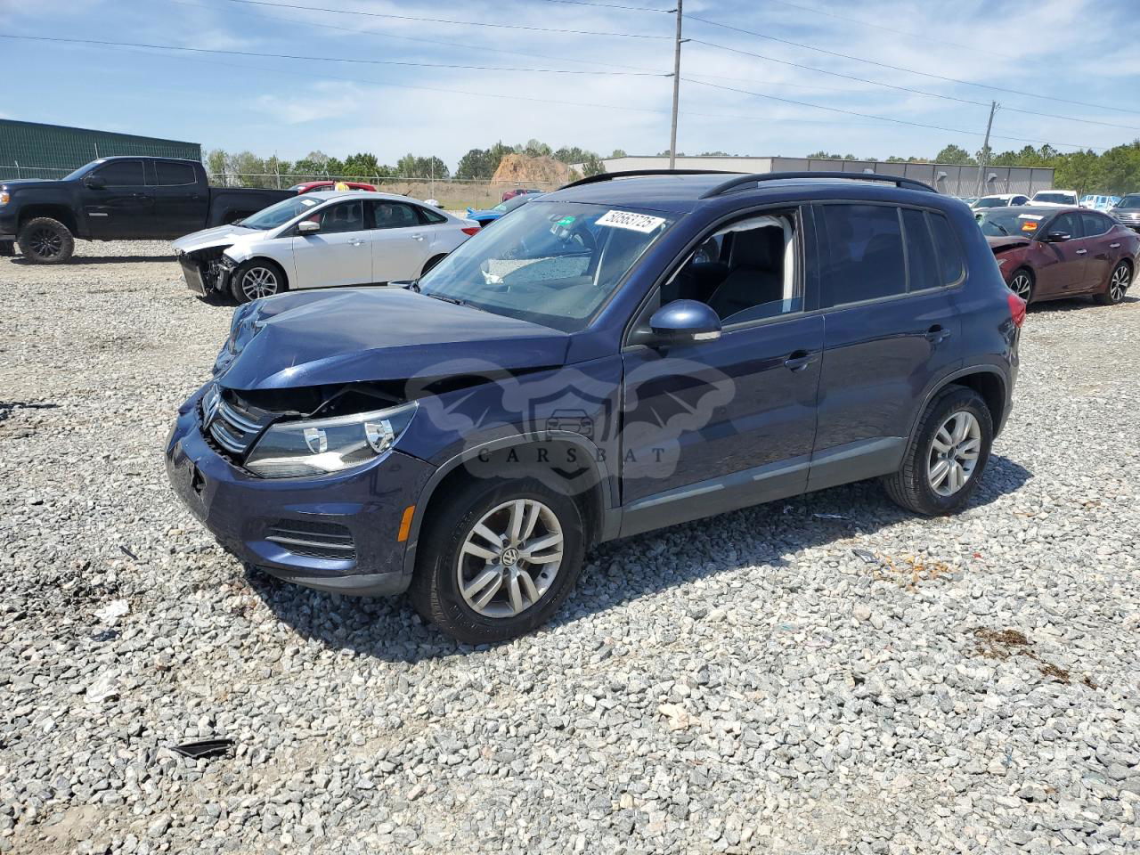 Volkswagen Tiguan S 2.0L  4 2016