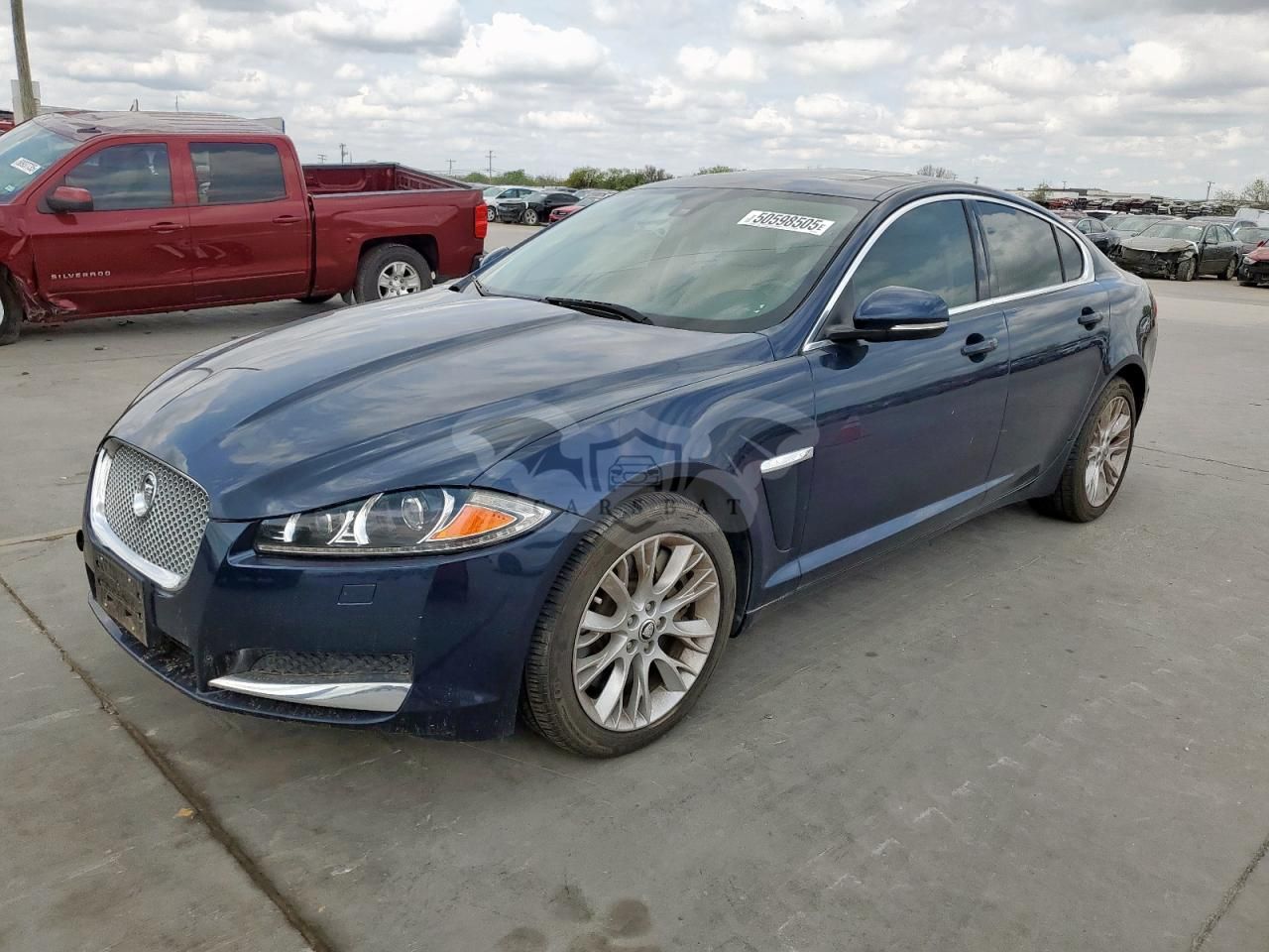 Jaguar XF 2.0L 4 2013