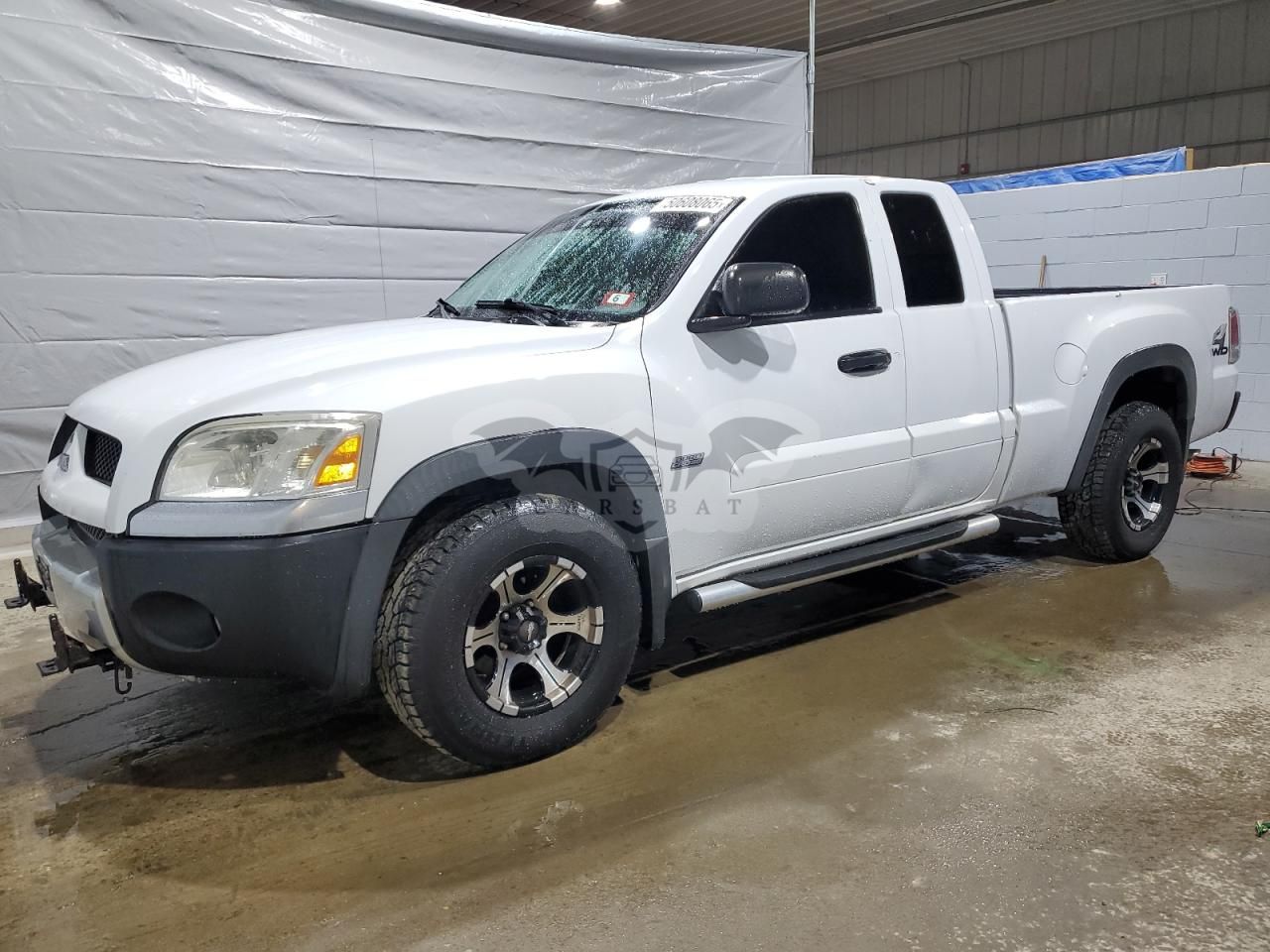 Mitsubishi Raider DUROCROSS 4.7L 8 2006