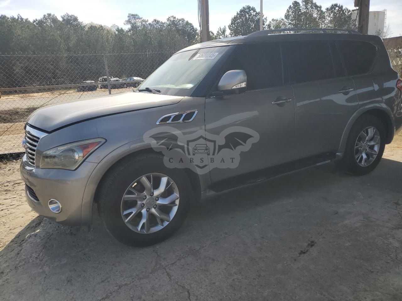 Infiniti QX56 5.6L 8 2011