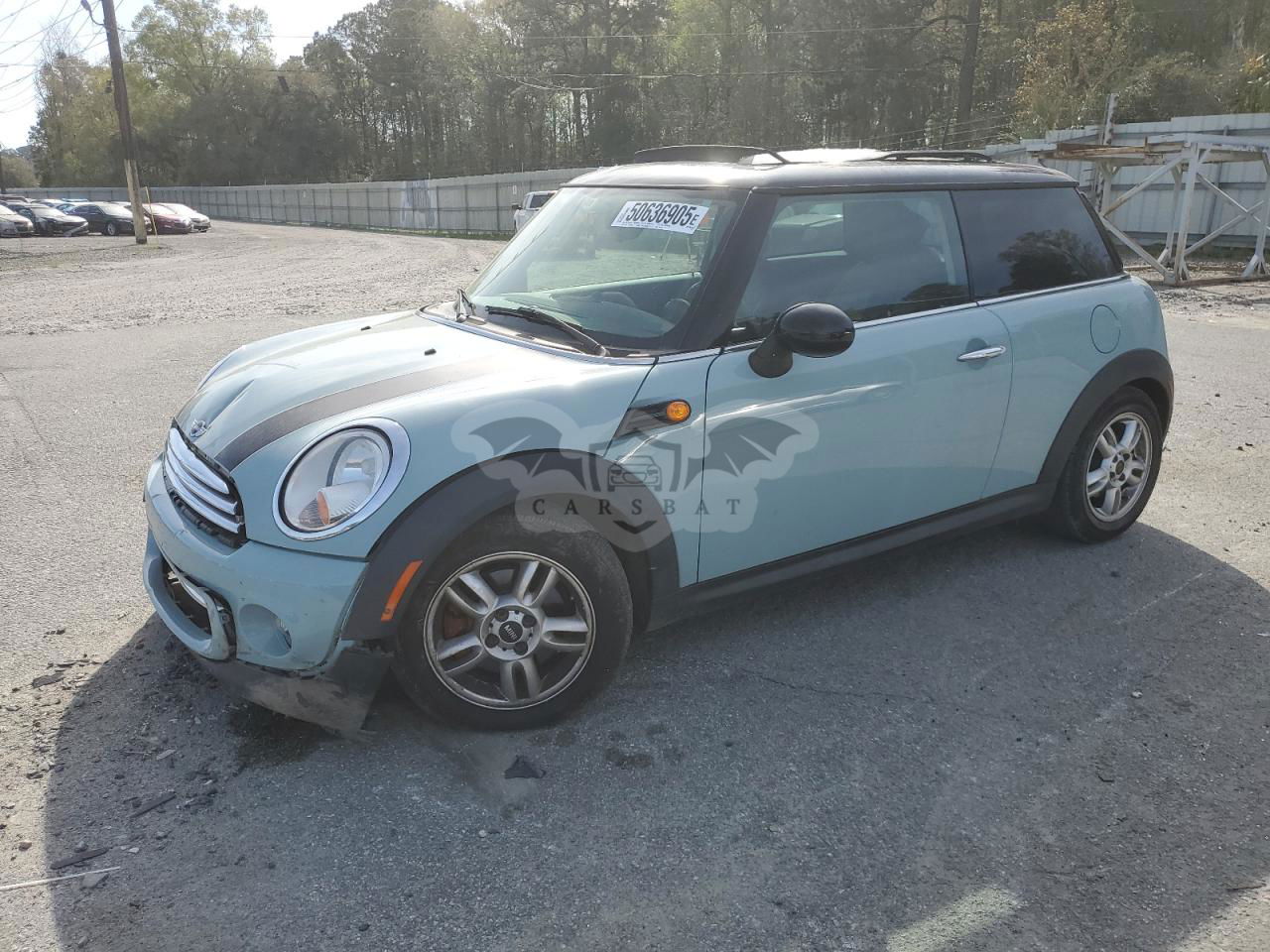 Mini Cooper 1.6L  4 2013