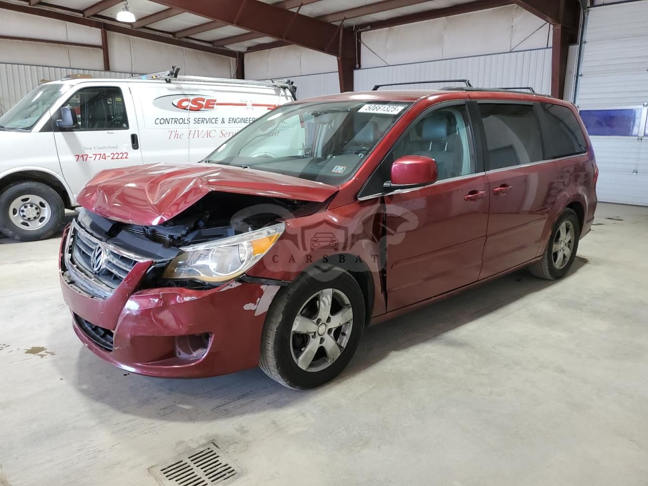 Volkswagen Routan SE 3.6L 6 2011