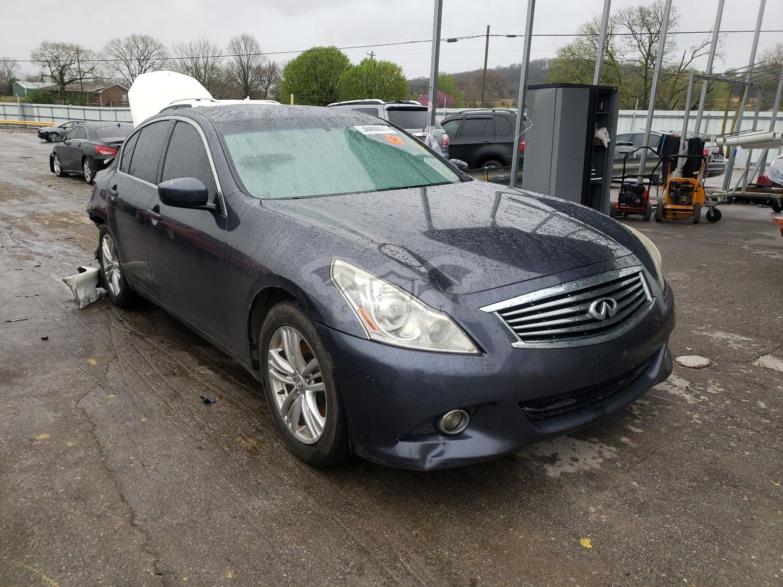 Infiniti G25 BASE 2.5L 6 2011