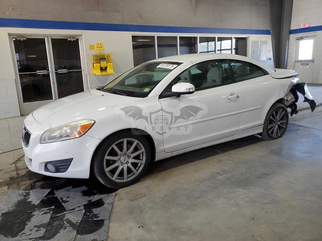 Volvo C70 T5 2.5L 5 2011