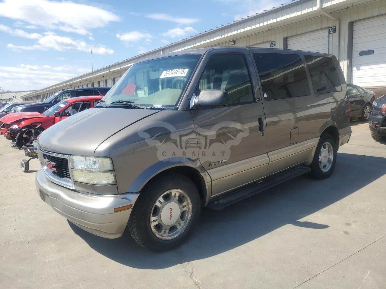 GMC Safari XT 4.3L 6 2003