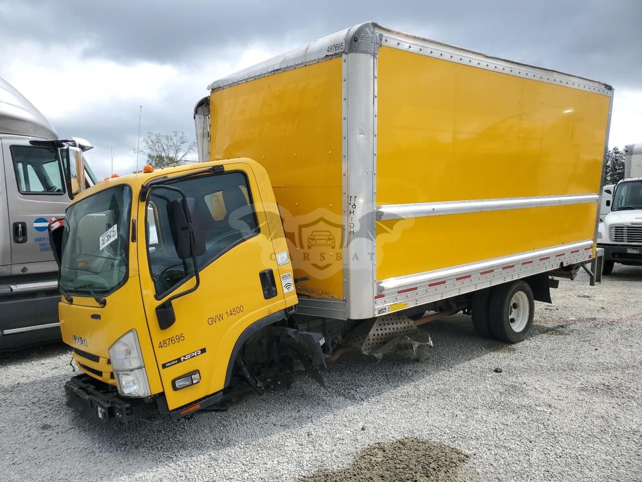 Isuzu NPR 6.6L 8 2021