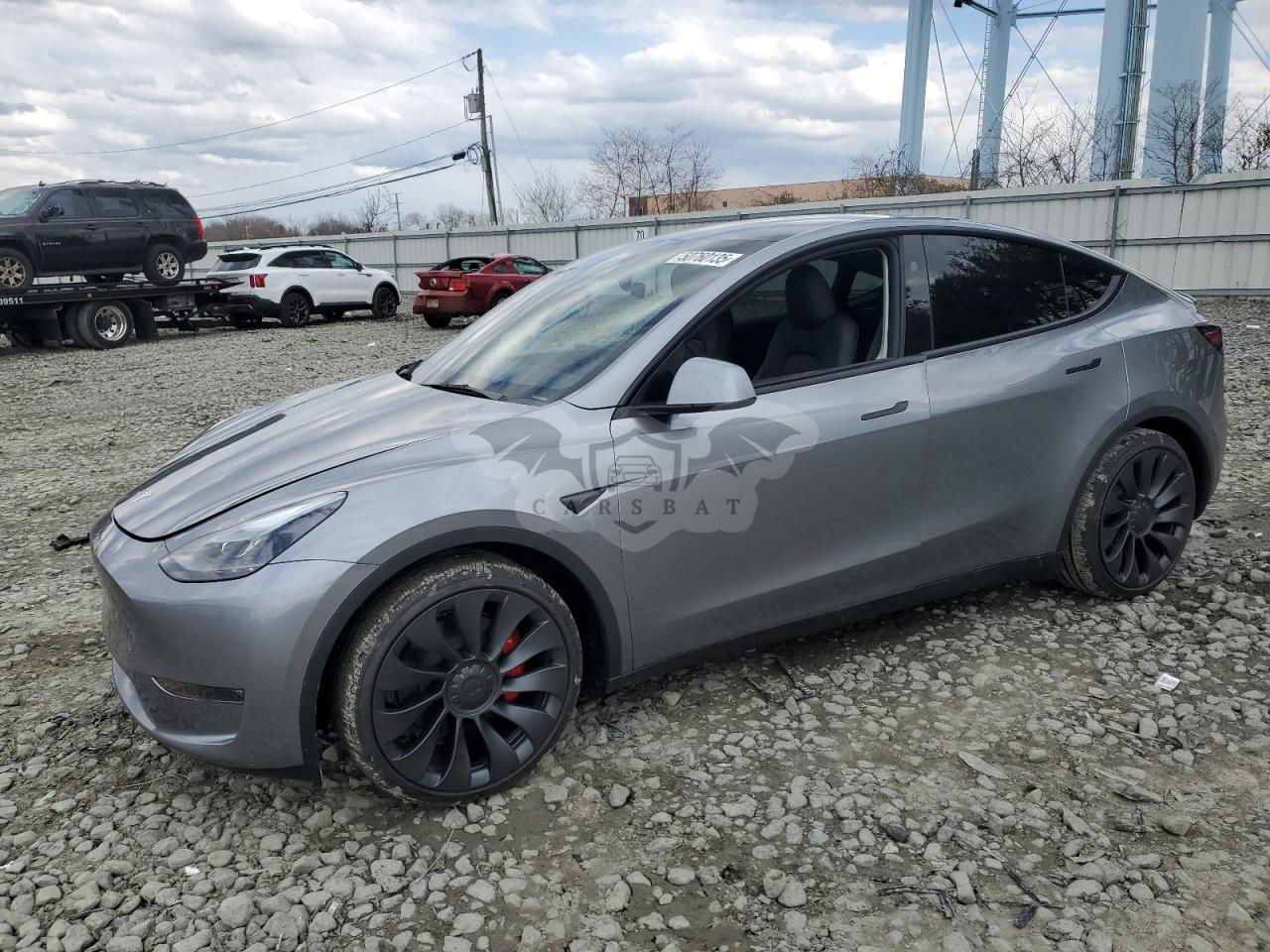 Tesla Model Y 2025