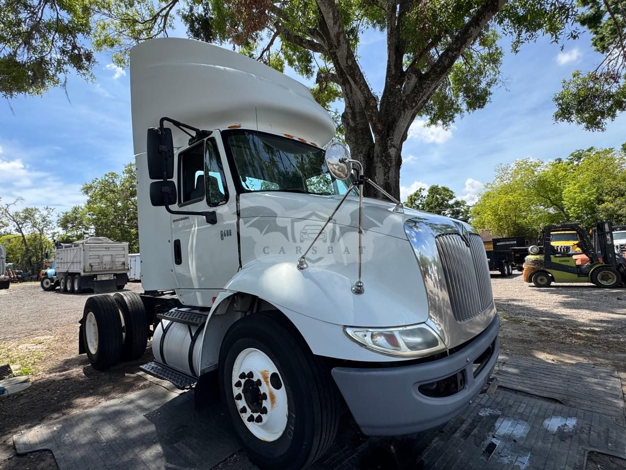International TranStar / 8000 Series 8600 10.8L 6 2007
