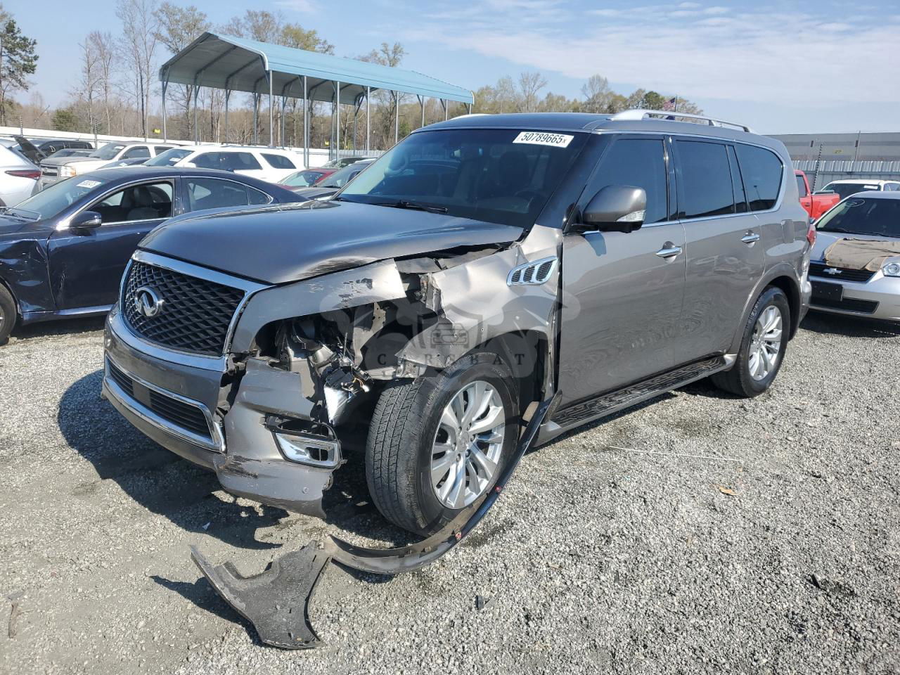Infiniti QX80 BASE 5.6L  8 2017