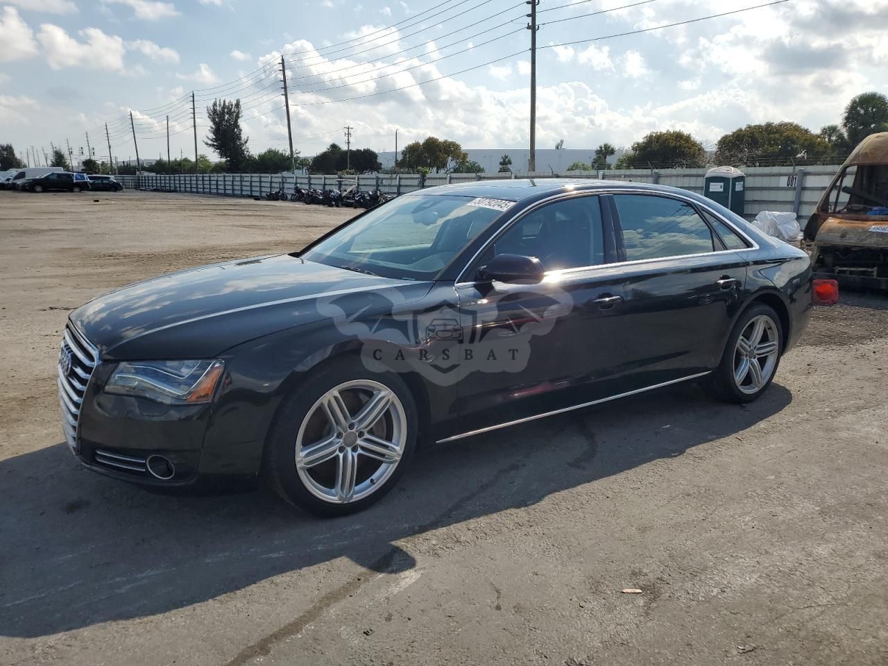 Audi A8 L QUATTRO 4.0L 8 2013