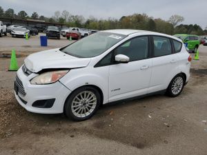 Ford C-series SE 2.0L 4 2015
